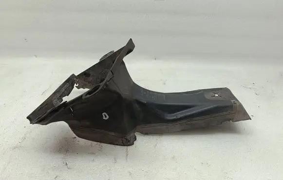 Audi A6 S6 C6 4F Intercooler air channel guide 4F0145334