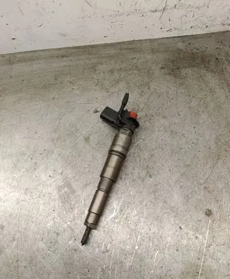 BMW X5 E70 Fuel injector 0445115070