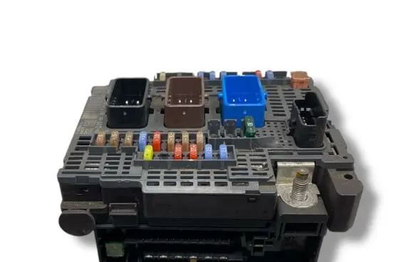 Peugeot 508 Fuse box set 9674921980 S810226530 BSMZ0300