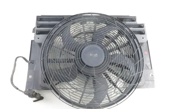 BMW X5 E53 Fan set 6906107