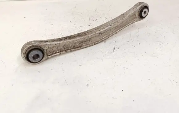 Rear control arm