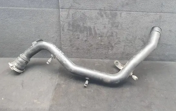 Audi Q7 4L Intercooler hose/pipe 7L6145795AE 7L6145770M