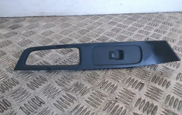 Volvo XC60 Electric window control switch 31394850