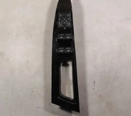Ford Fusion II Electric window control switch DG9T14540ABW 20140822B