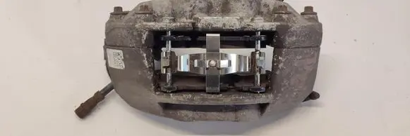 Front brake caliper