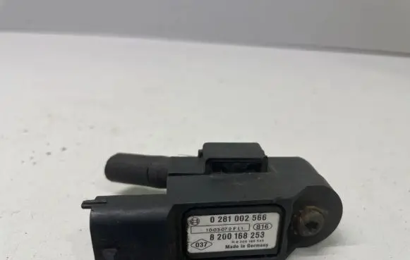 Opel Vivaro Air pressure sensor 8200168253