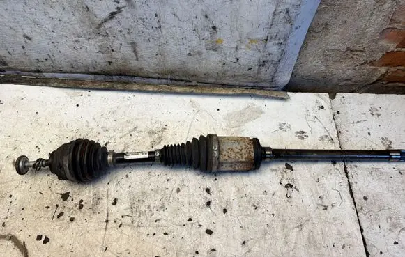 BMW X1 E84 Front driveshaft 7591682