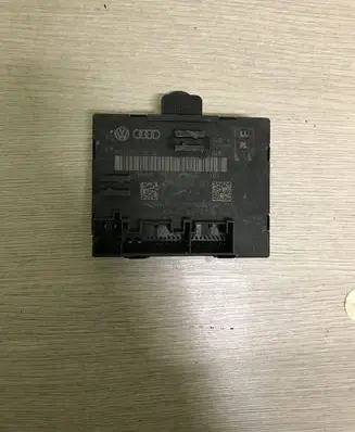 Skoda Superb B6 (3T) Door control unit/module 8X0959795