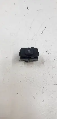Volvo V60 Central locking switch button 31343107