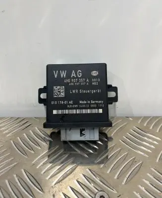 Audi A8 S8 D4 4H Light module LCM 4H0907357A 01017801AE