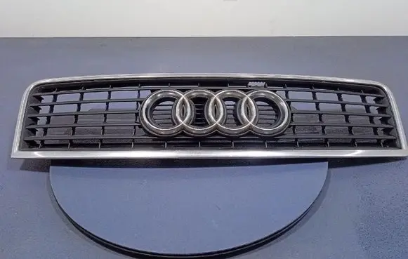 Audi A6 Allroad C5 Front grill 4B0853651F