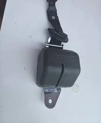 BMW X2 F39 Rear seatbelt 34225811c 7422967