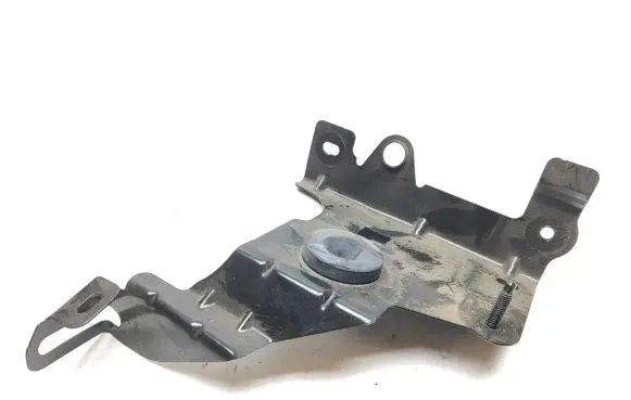 Dacia Sandero Other engine bay part 929A22406R 766Z0