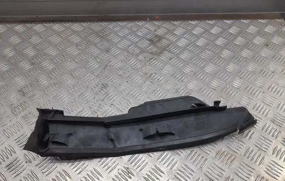 Audi A3 S3 8V Fender end trim 8V0821170E