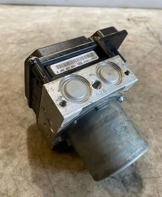 Mercedes-Benz A W169 ABS Pump 0265951352 01203K0034 A0064316742