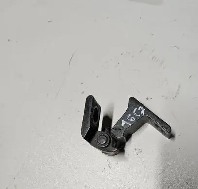 Audi A6 S6 C7 4G Front door upper hinge 4G0831402A