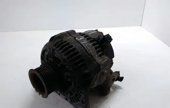 Audi A3 S3 8L Generator/alternator 037903025B 0123310037