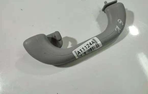 Hyundai i30 Rear interior roof grab handle 85340