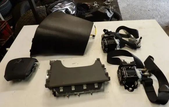 Mitsubishi L200 Airbag set 