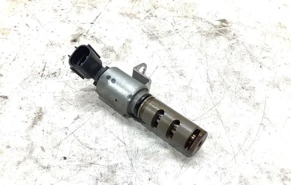 Toyota Yaris Camshaft vanos timing valve 347010521021