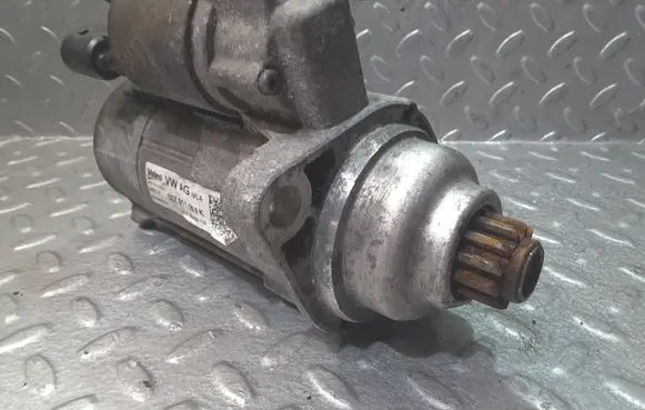 Skoda Yeti (5L) Starter motor 02Z911024K TS18ER121