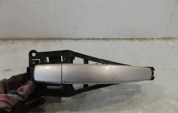 Opel Astra H Rear door handle trim 