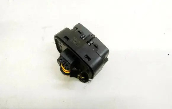 Fiat Croma Central locking switch button 2945901