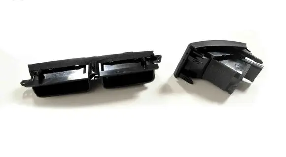 Toyota Prius (XW30) Dashboard air vent grill cover trim 5565047110 5568747040