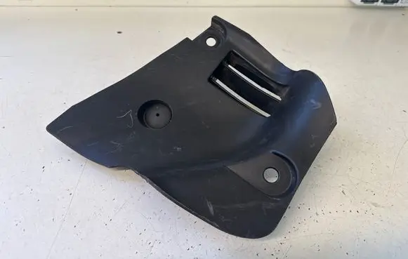 Opel Vivaro Dashboard lower bottom trim panel 8200410459 91201380099 93854143