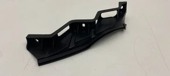Volkswagen PASSAT B6 Front bumper mounting bracket 3C0807890