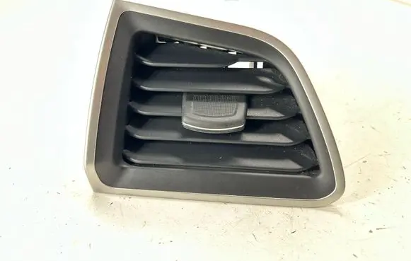Dashboard side air vent grill/cover trim