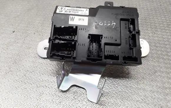 Mazda 2 Comfort/convenience module D65267560E