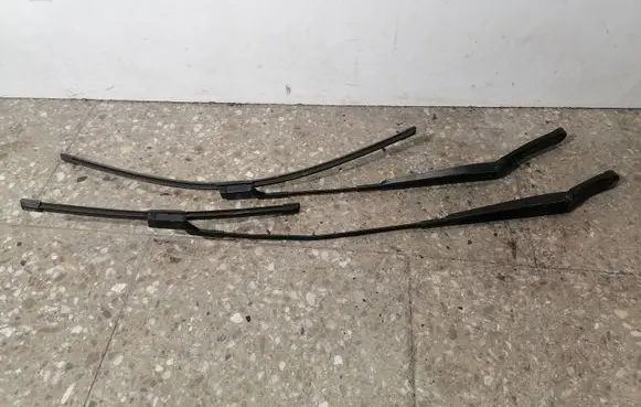 Seat Leon (5F) Windshield/front glass wiper blade 5F1955410