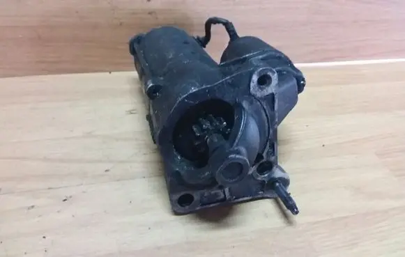 Renault Laguna II Starter motor