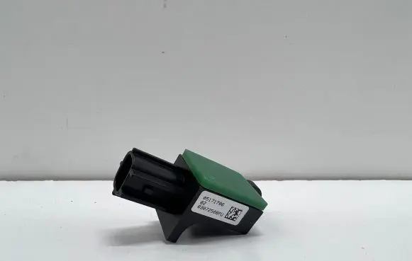 Seat Alhambra (Mk2) Airbag deployment crash/impact sensor 5N0959351B