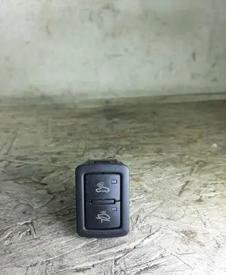 Audi A6 S6 C6 4F Alarm switch 4F0962109