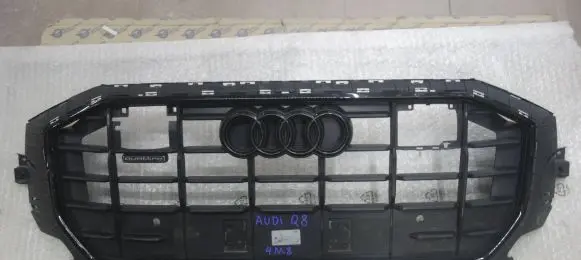 Audi Q8 Front grill 4M0853651B 4M8853651 7041204