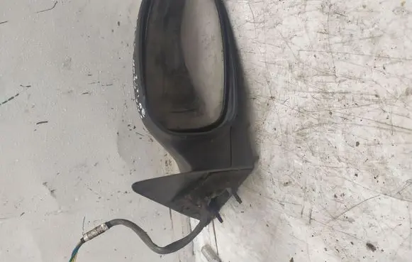 Chrysler Neon I Front door electric wing mirror E13011674