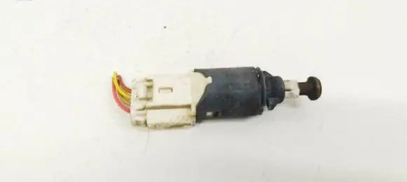 Renault Scenic II - Grand scenic II Brake pedal sensor switch 8200168238B