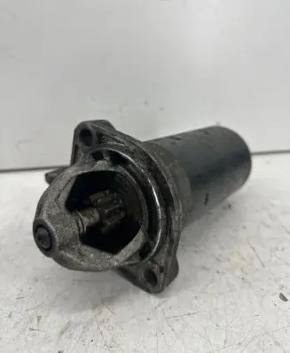 Volkswagen PASSAT B5 Starter motor 1005831007
