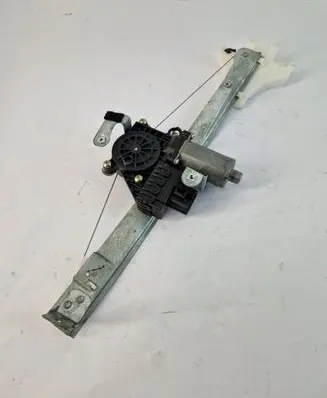 Ford Mondeo Mk III Rear window lifting mechanism without motor 0130821772