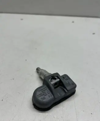 Mercedes-Benz GL X164 Tire pressure sensor A0035400217 00b8311c 2546a