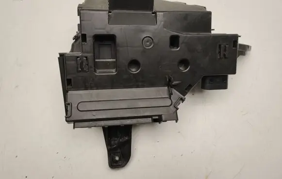 Mercedes-Benz E W213 Fuse module A2135400750