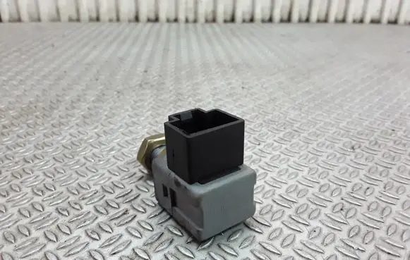 Brake pedal sensor switch