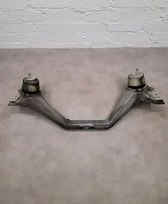 Audi Q7 4L Front subframe 7L6199207B 7L8199131A