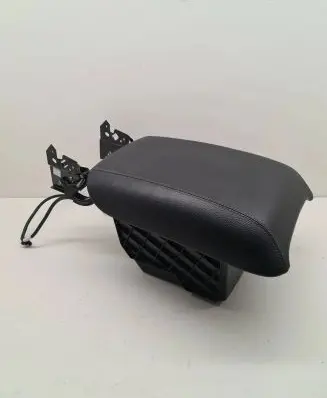 Mercedes-Benz R W251 Armrest A2516801052 A2516800151 A2514409934
