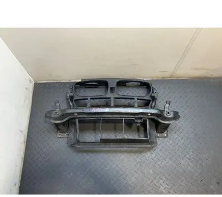 BMW X5 E70 Intercooler air guide/duct channel 7222952 745294