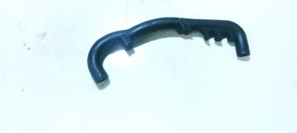 Land Rover Discovery 3 - LR3 Breather hose/pipe 4R8Q6C717AC