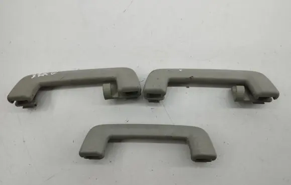 Ford Focus A set of handles for the ceiling 