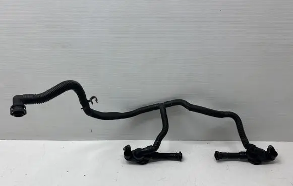 Porsche Macan (95B) Breather/breather pipe/hose 94610722977
